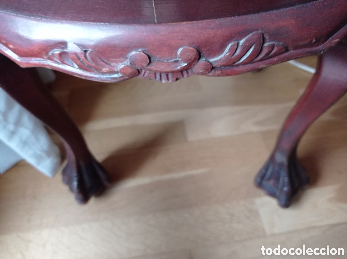 Antig&uuml;edades: Mesa redonda en madera de cerezo labrada y m&aacute;rmol - Foto 4