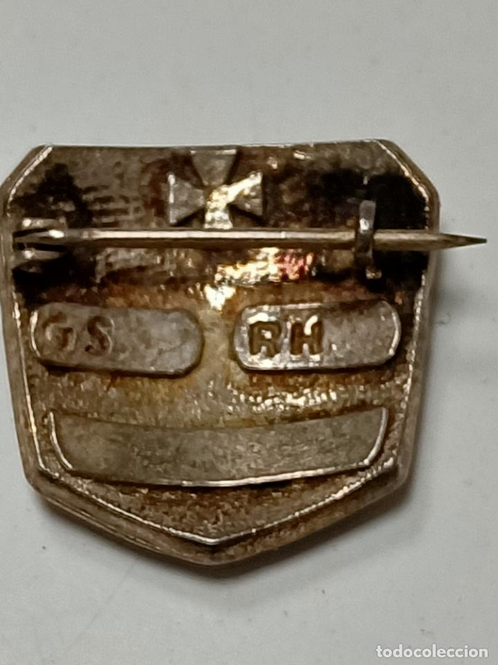 Antig&uuml;edades: Antiguo emblema en plata - Foto 4