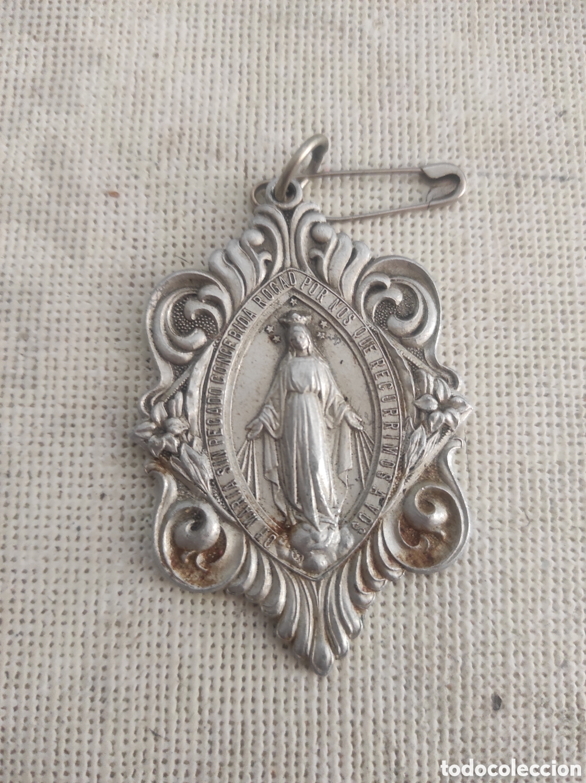 Antig&uuml;edades: Medalla virgen Maria - Foto 1