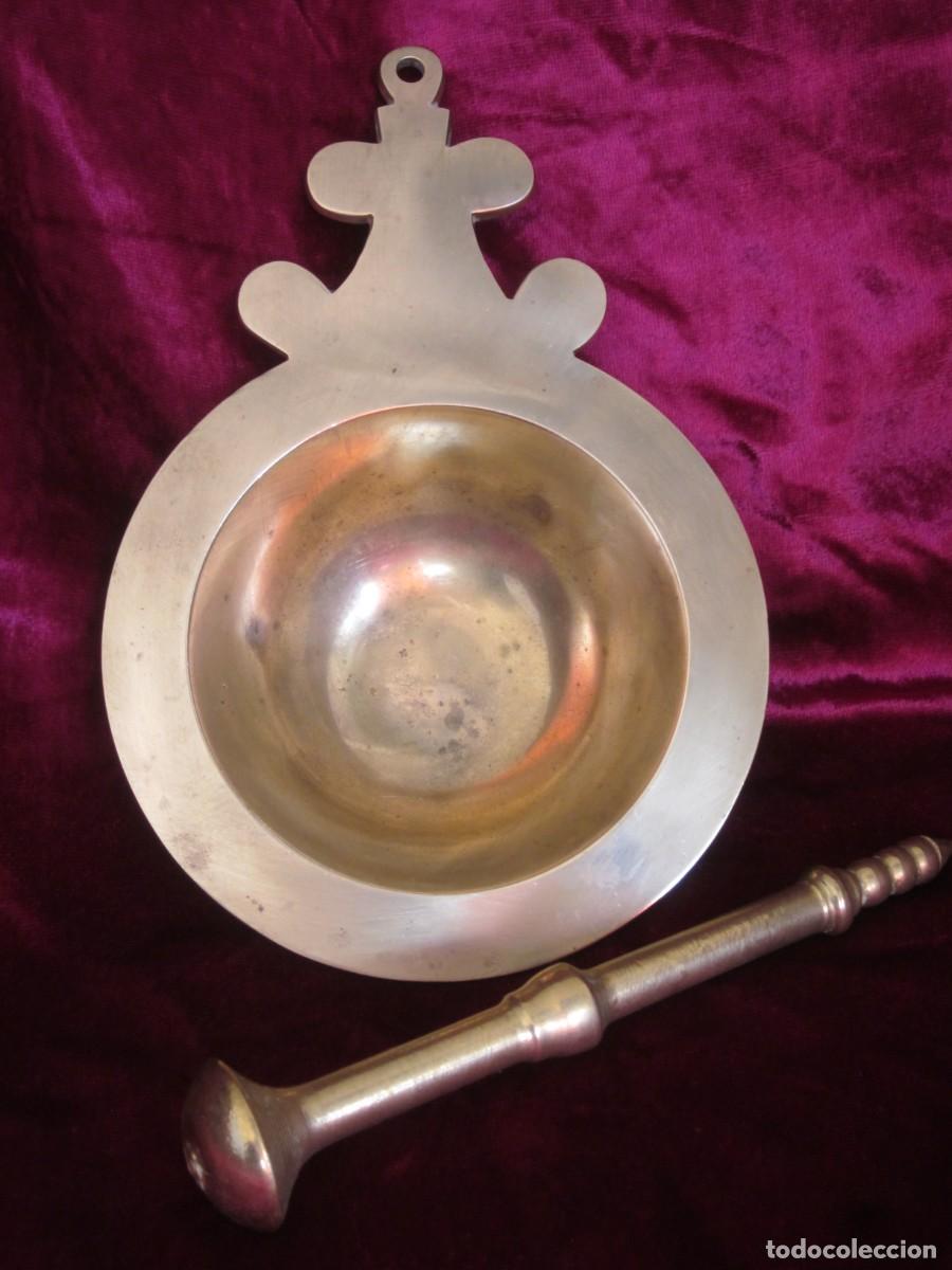 Antig&uuml;edades: ANTIGUA ESCUDILLA, ALMIREZ, MORTERO