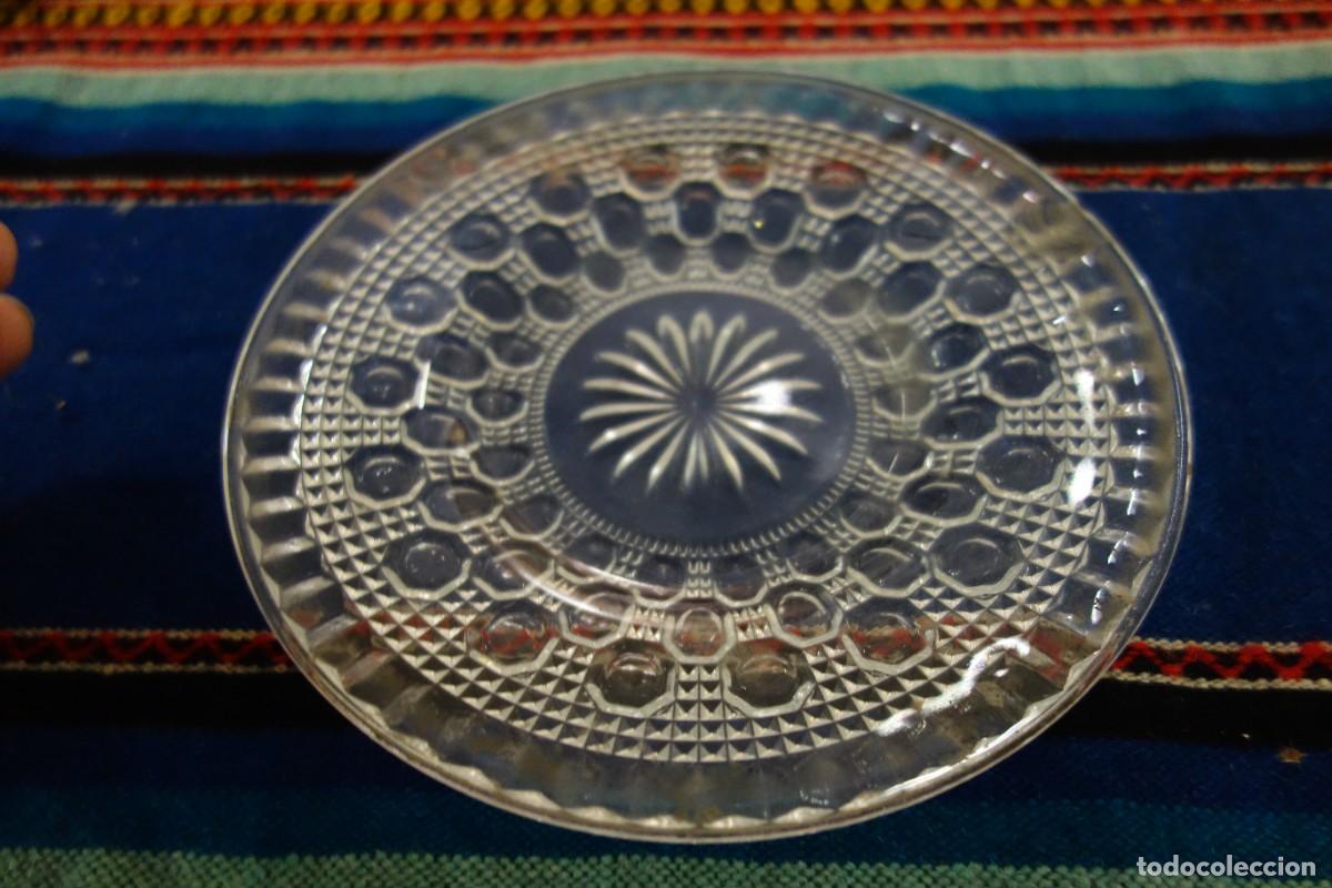 Antig&uuml;edades: PLATO DE CRISTAL DEL SIGLO XX - Foto 1