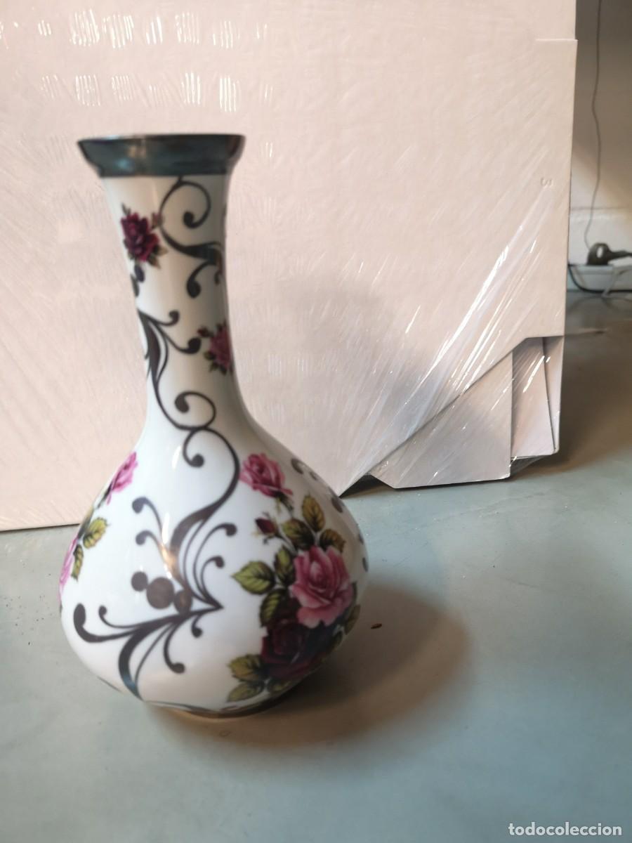 Antig&uuml;edades: Jarr&oacute;n porcelana y plata - Foto 5