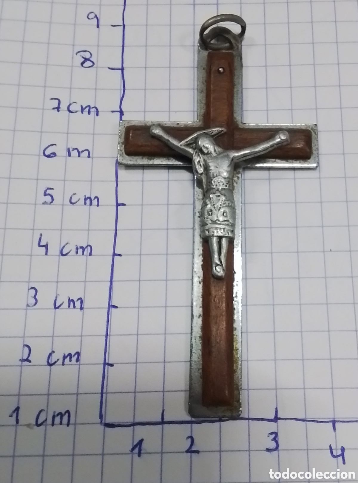 Antig&uuml;edades: Cruz de madera y aluminio - Foto 1