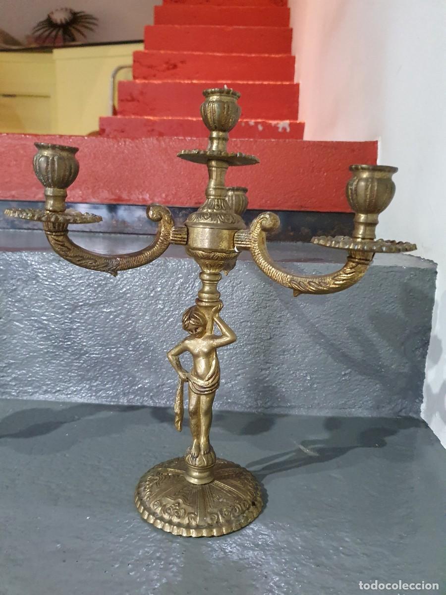 Antig&uuml;edades: pareja candelabros bronce - Foto 2