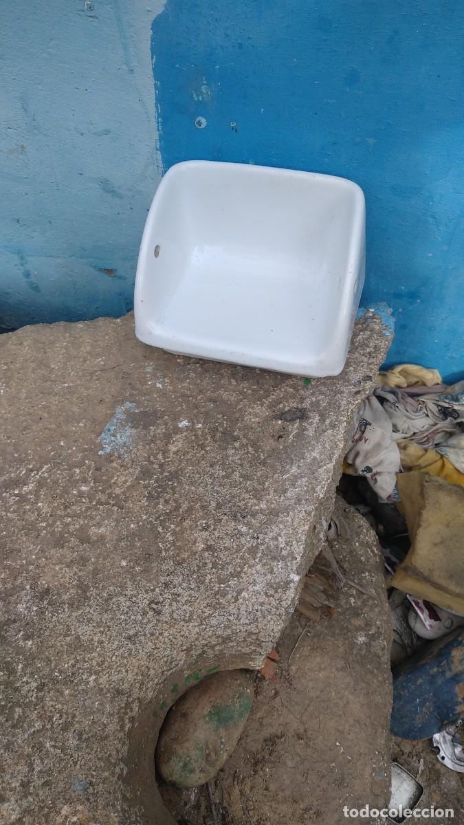 Antig&uuml;edades: portarrollos de WC. - Foto 4