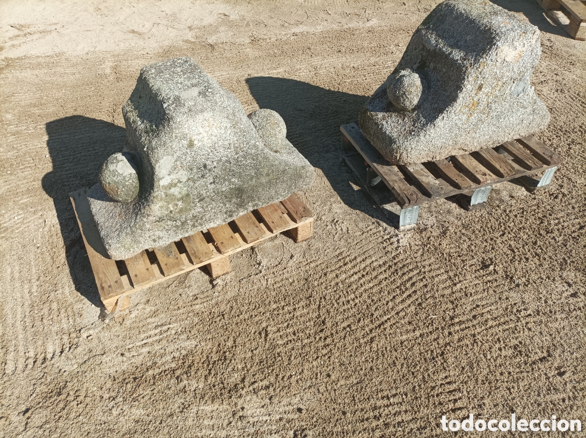 Antig&uuml;edades: Capiteles de granito