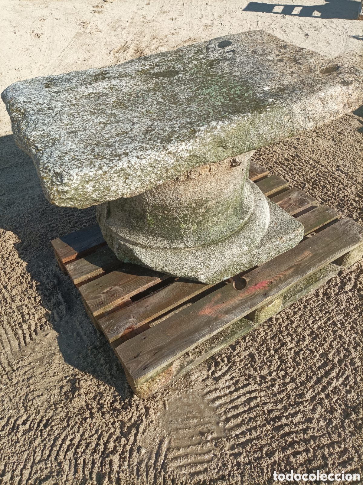Antig&uuml;edades: Mesa antig&uuml;a de granito - Foto 4