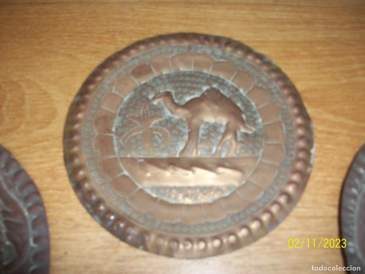 Antig&uuml;edades: LOTE DE 3 PLATOS DE COBRE - Foto 3