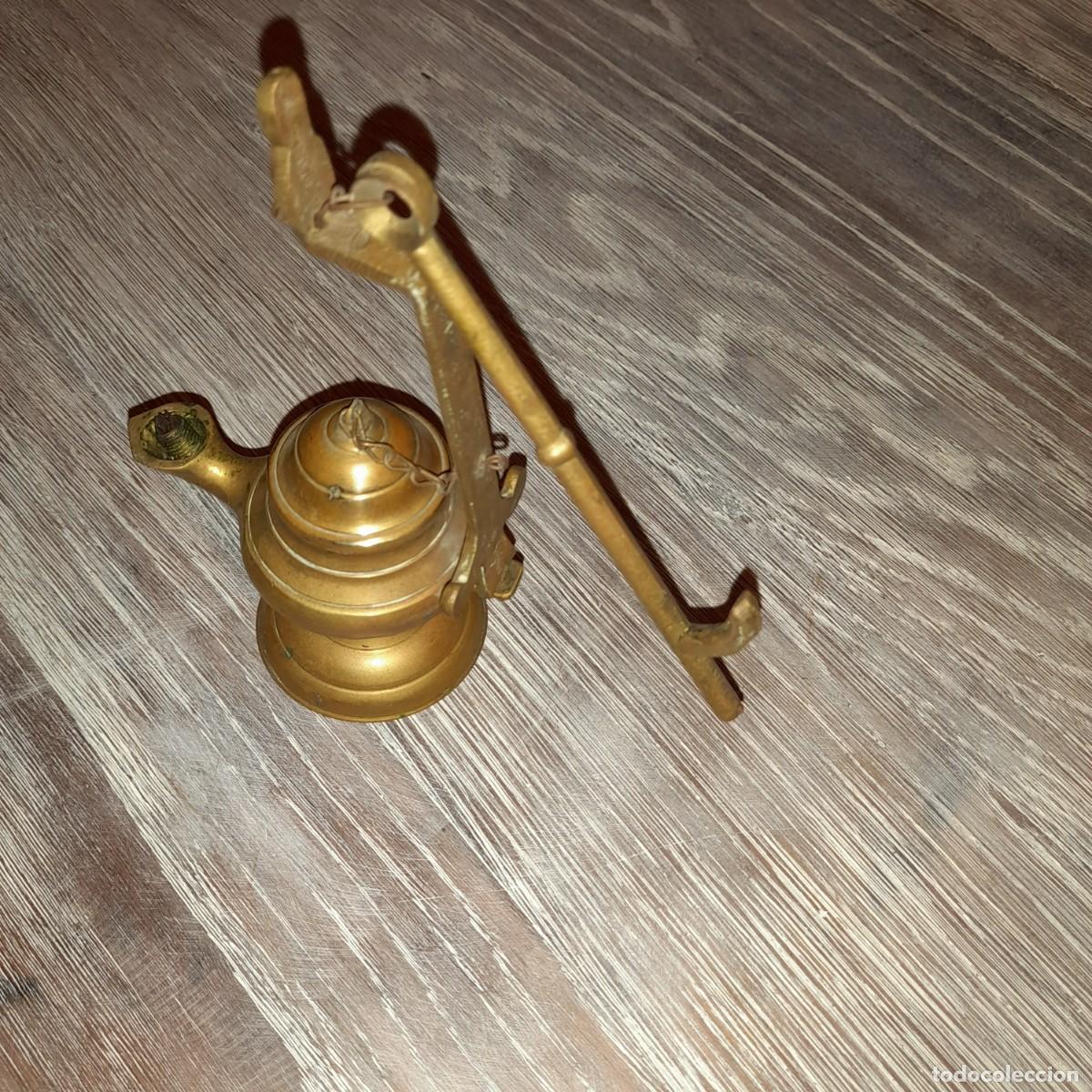 Antig&uuml;edades: L&aacute;mpara de aceite, candil en bronce - Foto 7