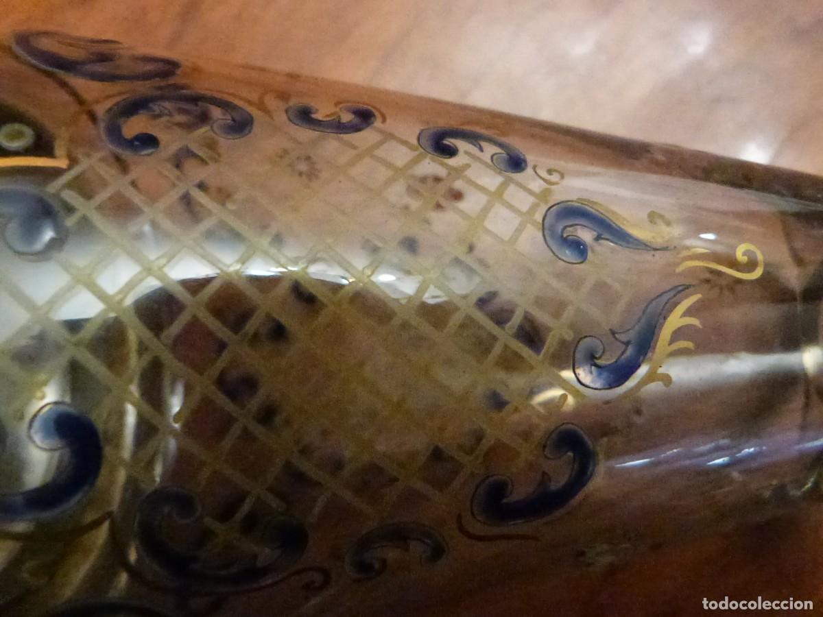 Antig&uuml;edades: COCTELERA EN CRISTAL ESMALTADO 22 CMS - Foto 6