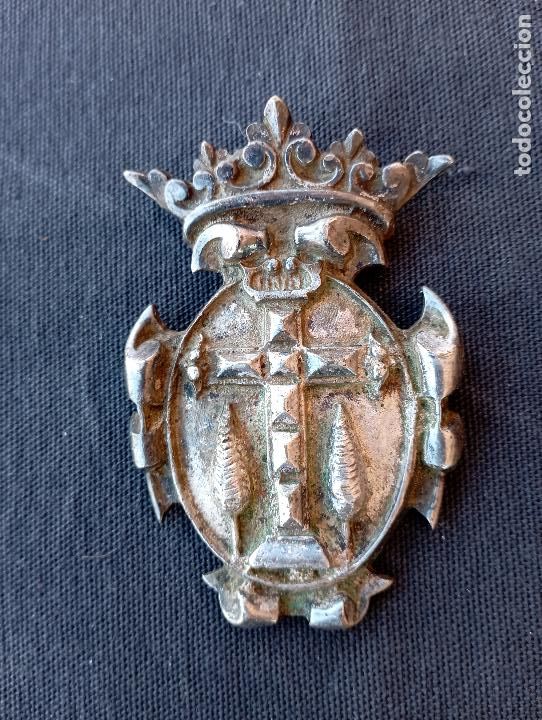 Antig&uuml;edades: ANTIGUA MEDALLA INRI. - Foto 2