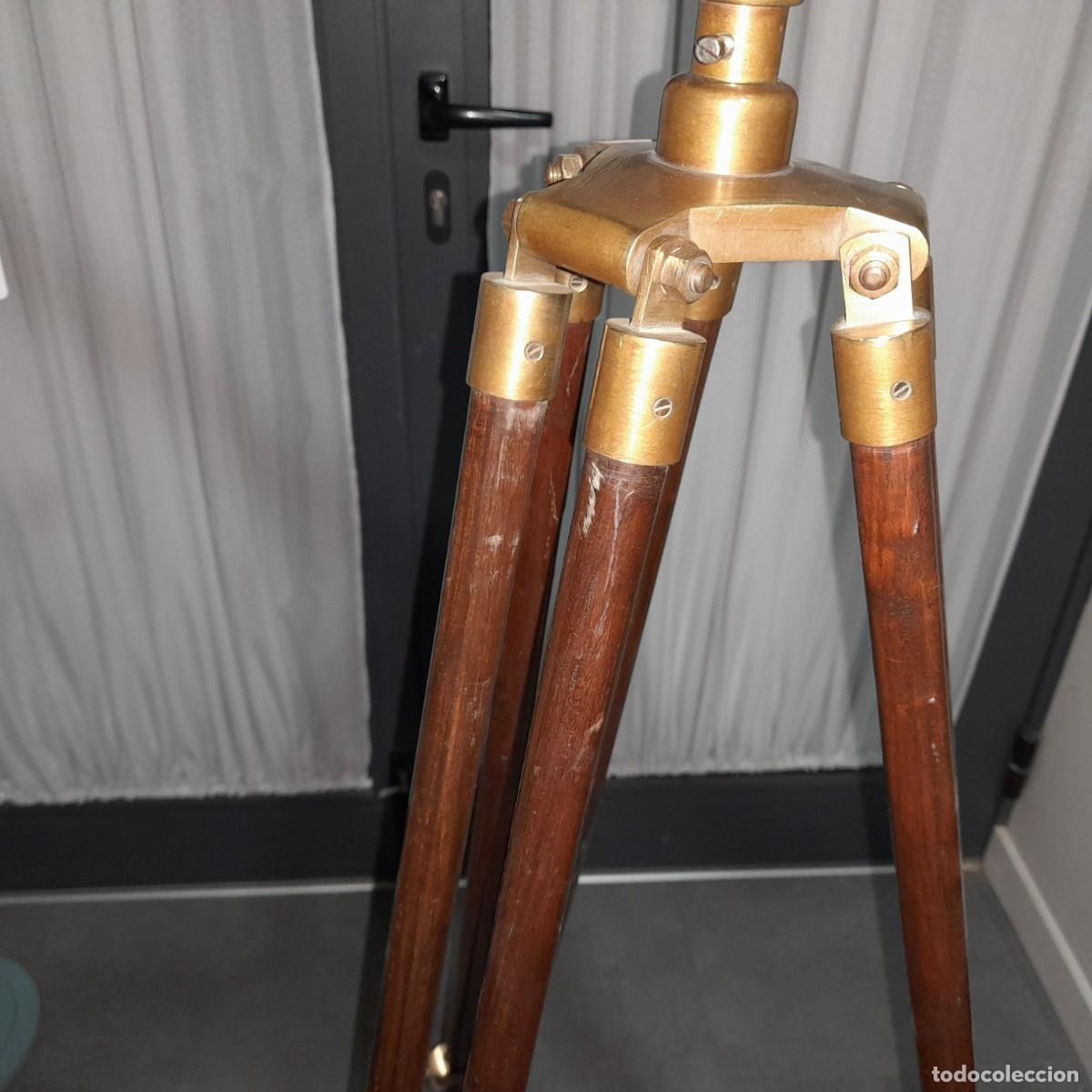 Antig&uuml;edades: Telescopio de bronce con tripode de madera - Foto 6