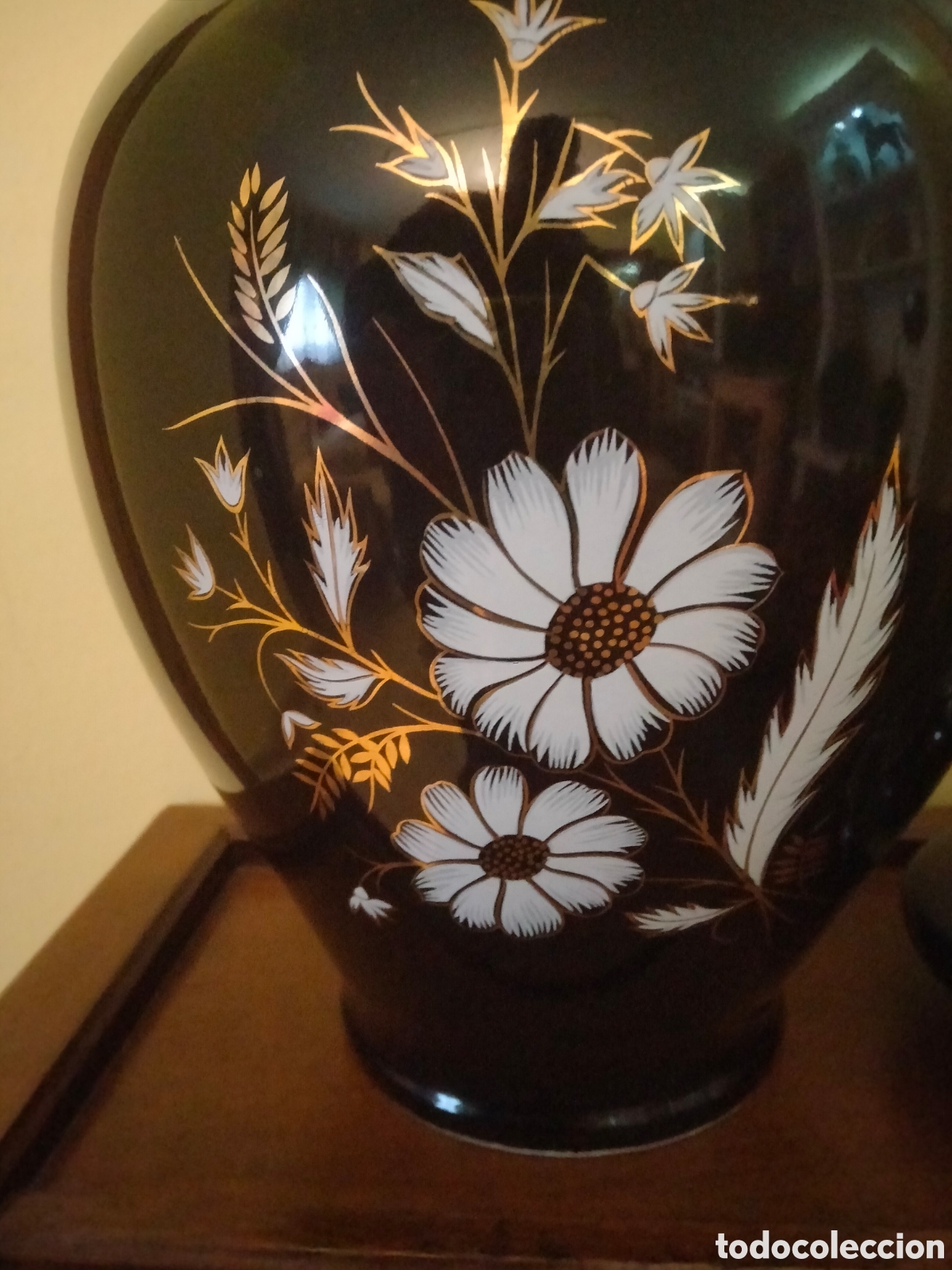 Antig&uuml;edades: Bombonera esmaltada Manises 35cm - Foto 3