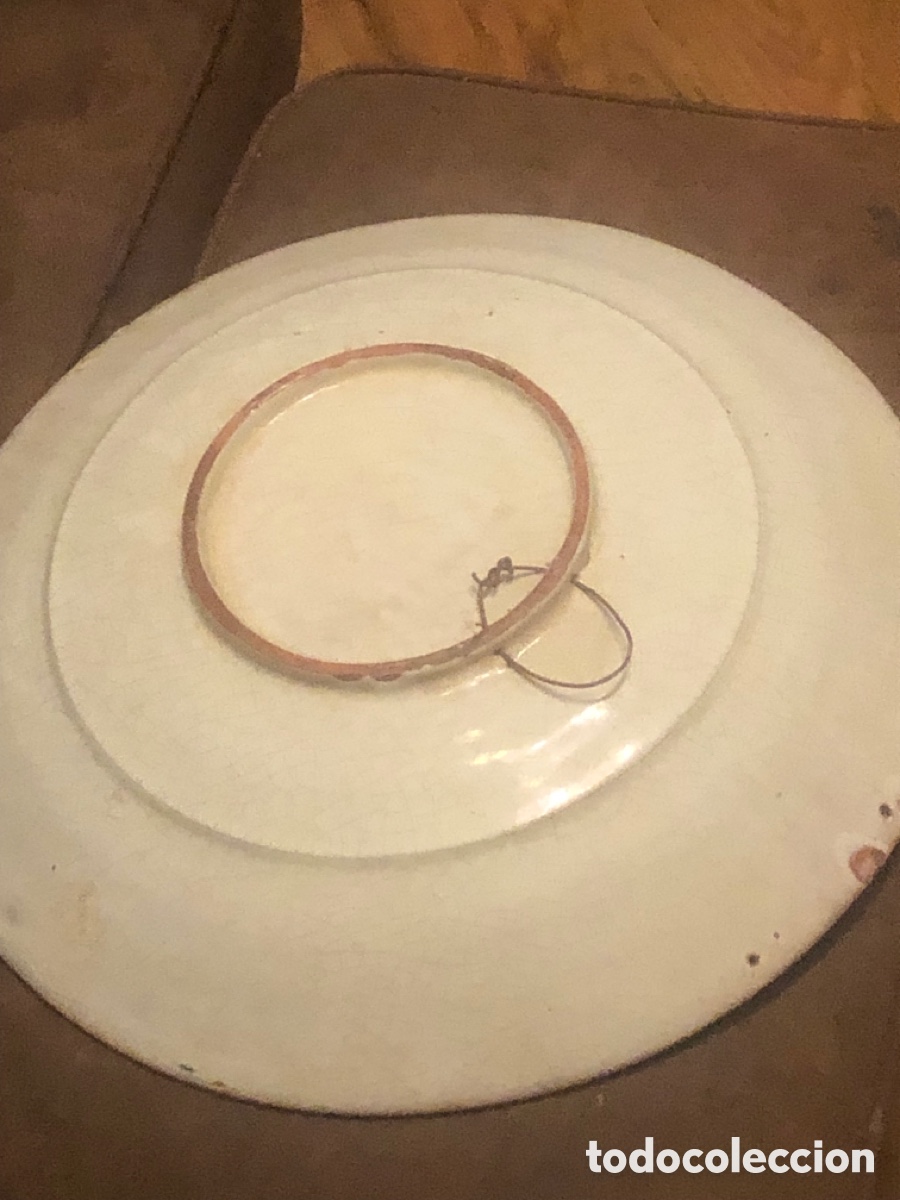 Antig&uuml;edades: Plato de Talavera con personaje - Foto 6