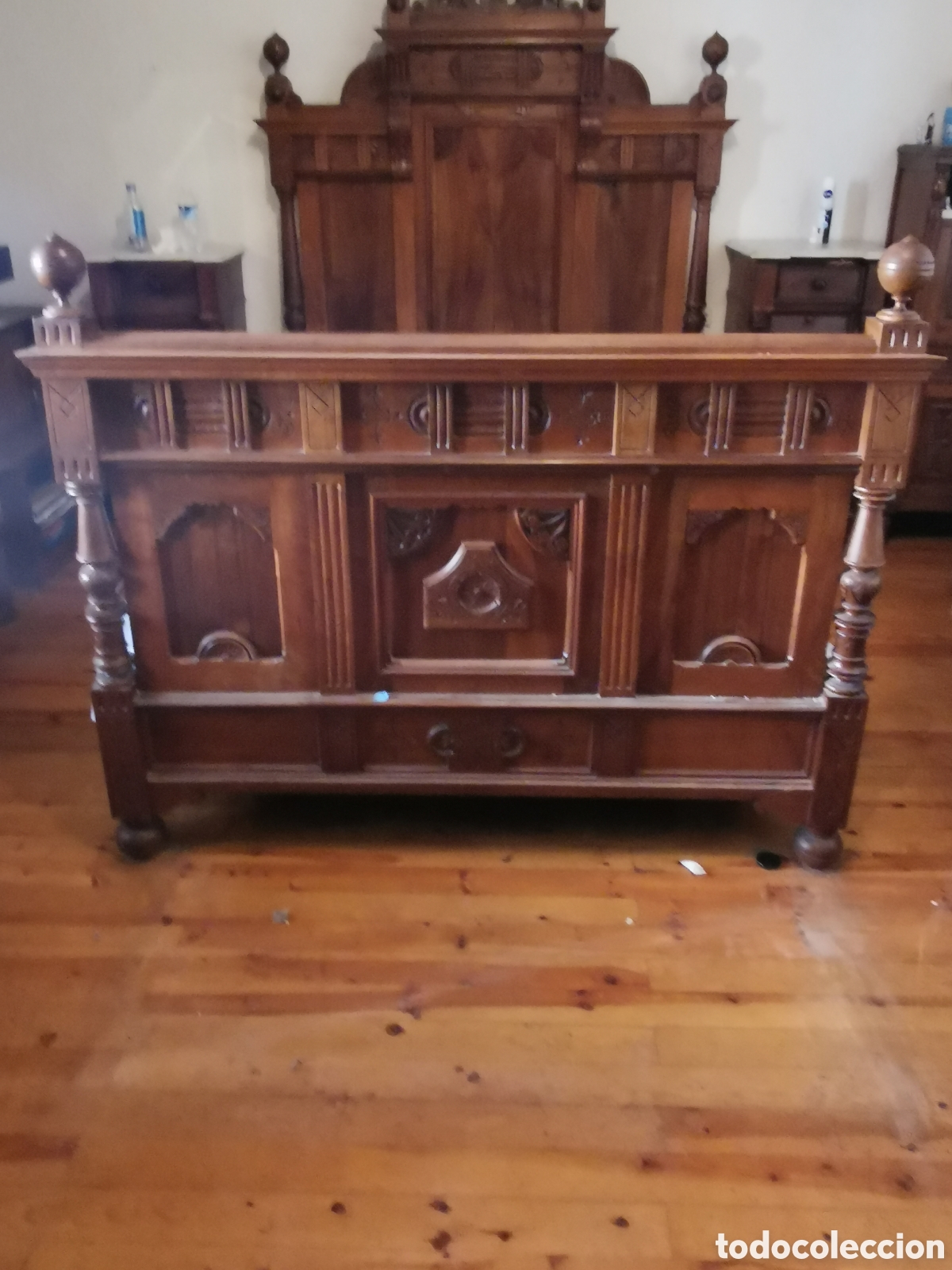 Antig&uuml;edades: Expectacular habitaci&oacute;n Nogal - Foto 5