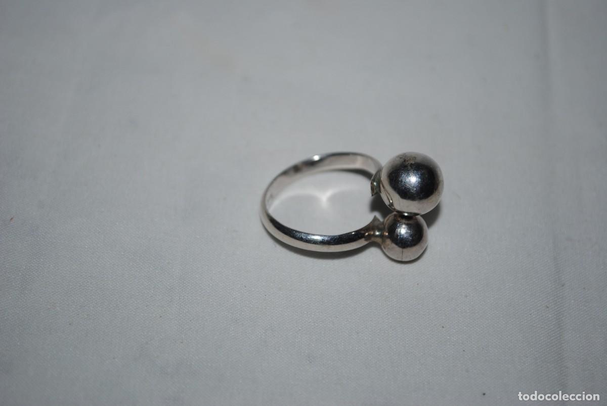 Antig&uuml;edades: LOTE DE DOS ANILLOS DE PLATA . - Foto 1