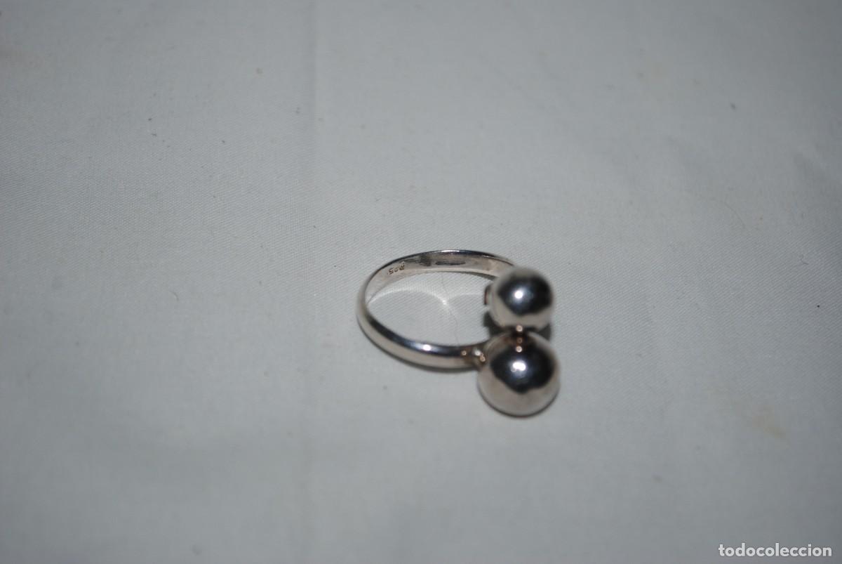 Antig&uuml;edades: LOTE DE DOS ANILLOS DE PLATA . - Foto 2