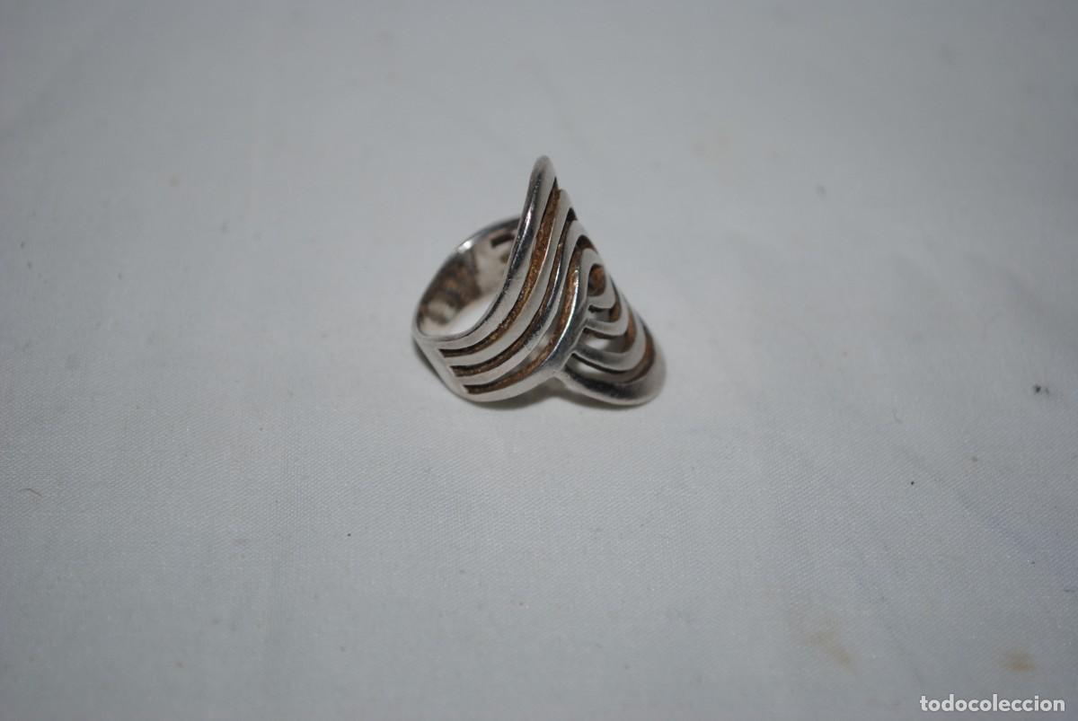 Antig&uuml;edades: LOTE DE DOS ANILLOS DE PLATA . - Foto 3