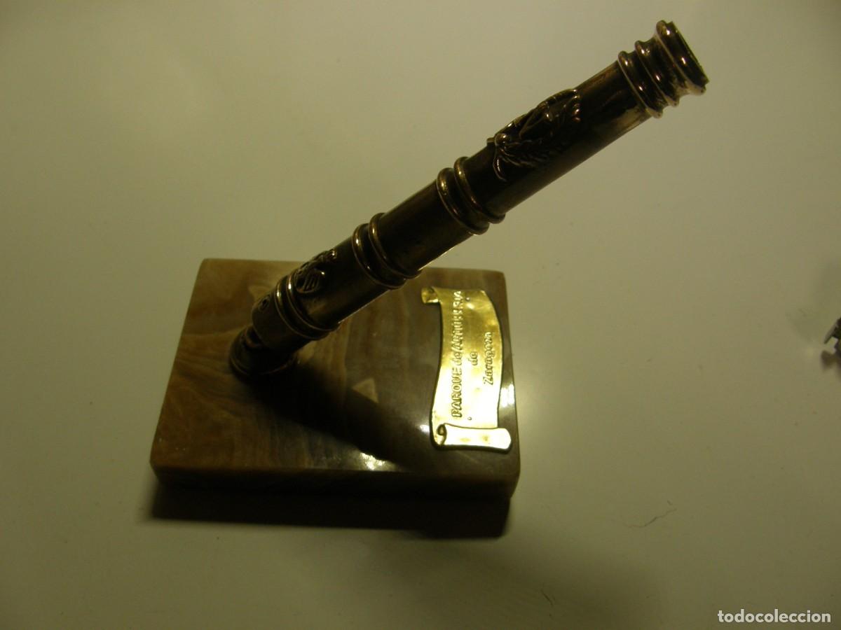 Antig&uuml;edades: Ca&ntilde;on de bronce sobre marmol - Foto 1