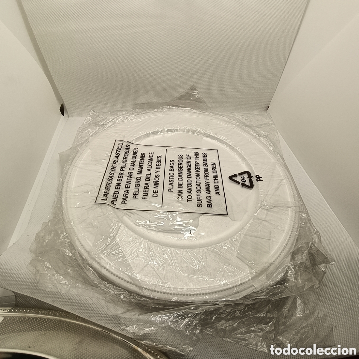 Antig&uuml;edades: 6 platos de respeto plateados - Foto 2