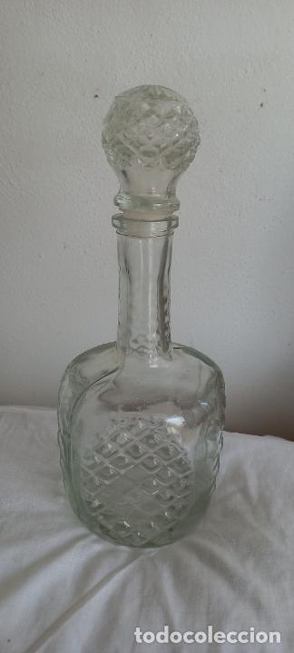 Antig&uuml;edades: DECANTADOR DE CRISTAL. BOTELLA