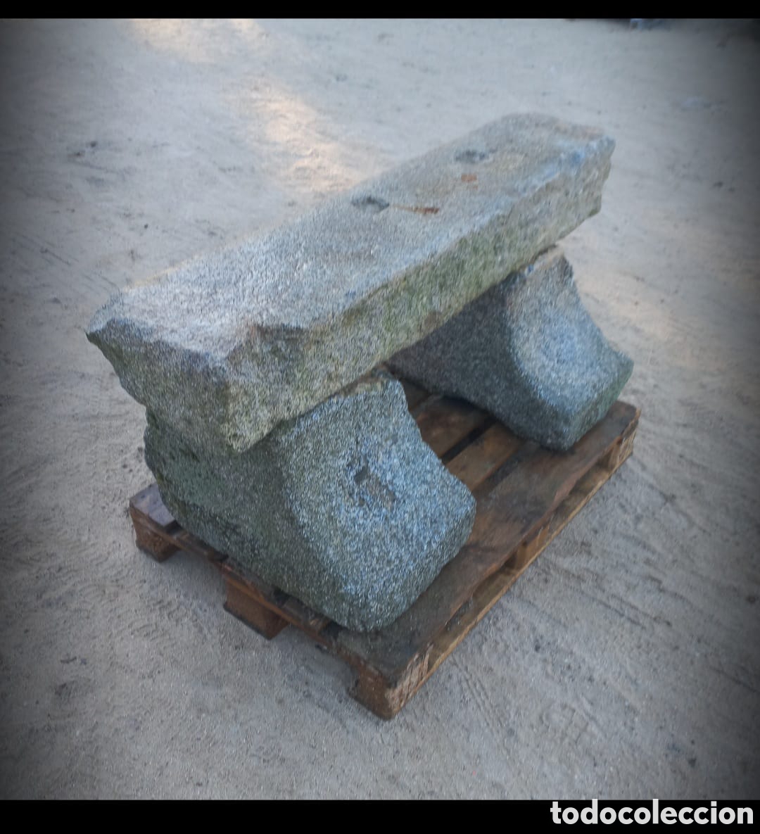 Antig&uuml;edades: Banco antig&uuml;o de granito - Foto 1