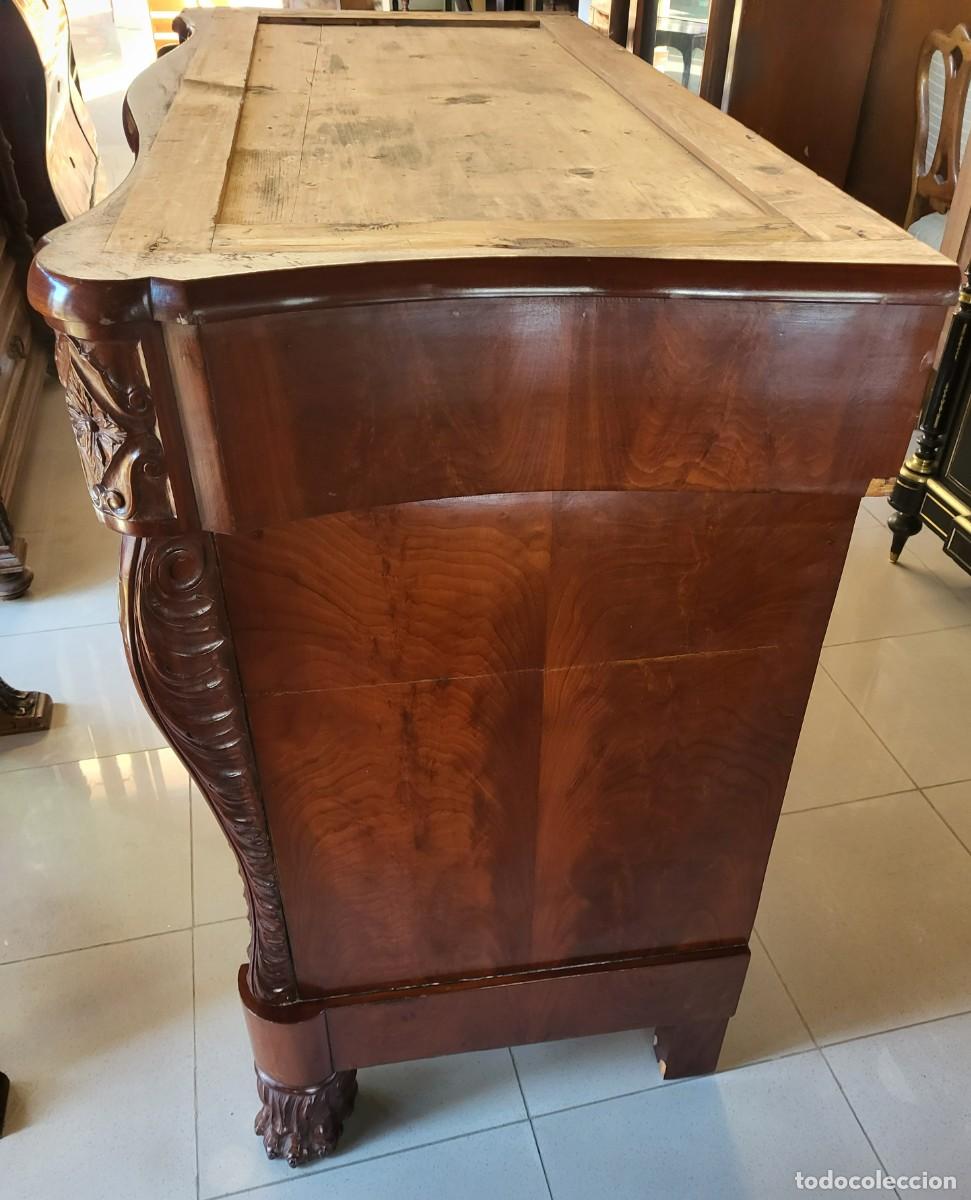 Antig&uuml;edades: C&oacute;moda de palma de caoba - Foto 3