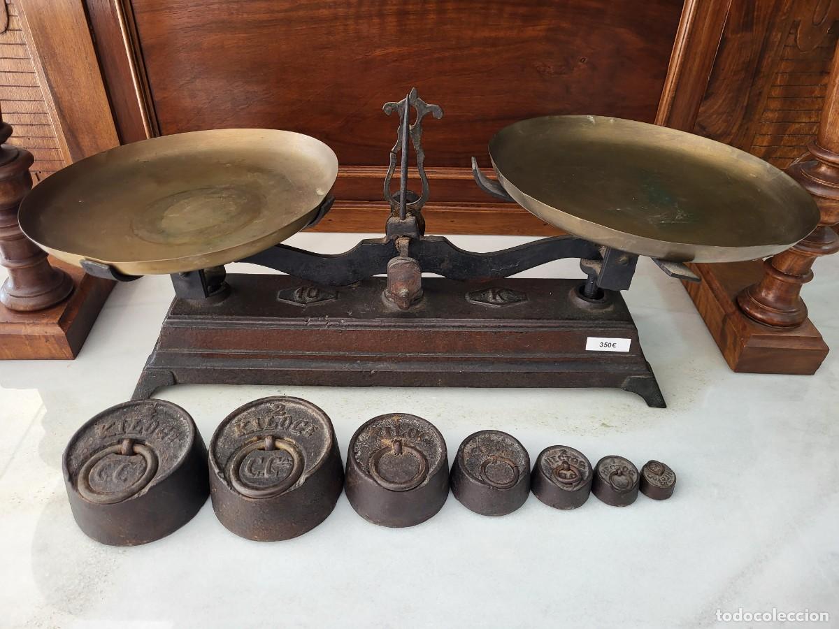 Antig&uuml;edades: Balanza antigua - Foto 1