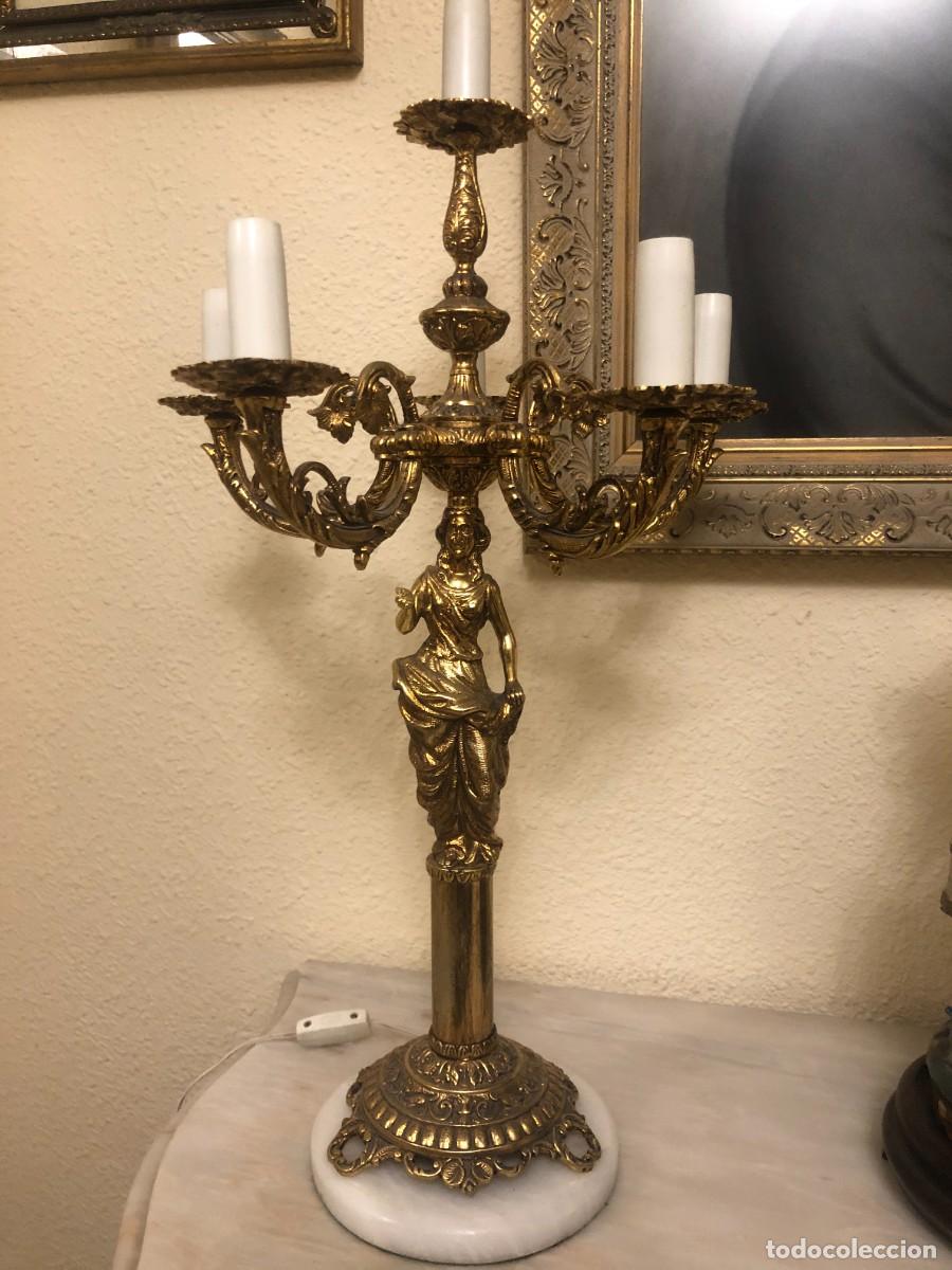 Antig&uuml;edades: Pareja de candelabros en bronce y m&aacute;rmol - Foto 4