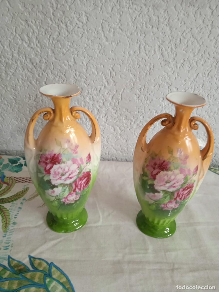 Antig&uuml;edades: Preciosa pareja de floreros - Foto 2