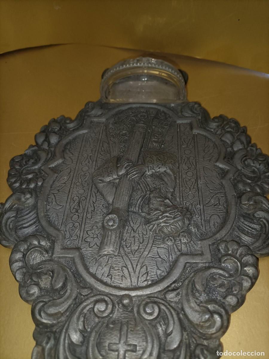 Antig&uuml;edades: PRECIOSA BENDITERA CRISTO DEL GRAN PODER -METAL PLATEADO CRISTAL - Foto 6
