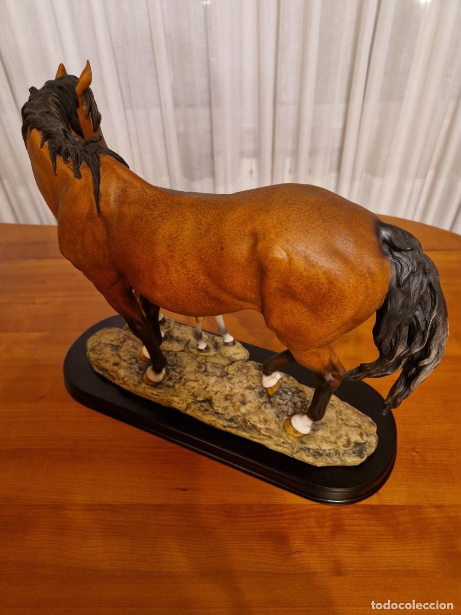 Antig&uuml;edades: Cer&aacute;mica de yegua con potro - Foto 3