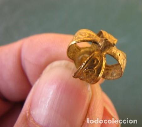 Antig&uuml;edades: CORONA METAL DORADO - Foto 1