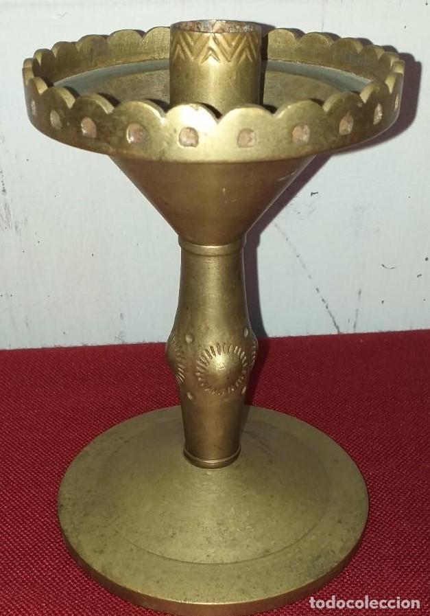 Antig&uuml;edades: CANDELABRO BRONCE ANTIGUO. SIGLO XIX - Foto 1