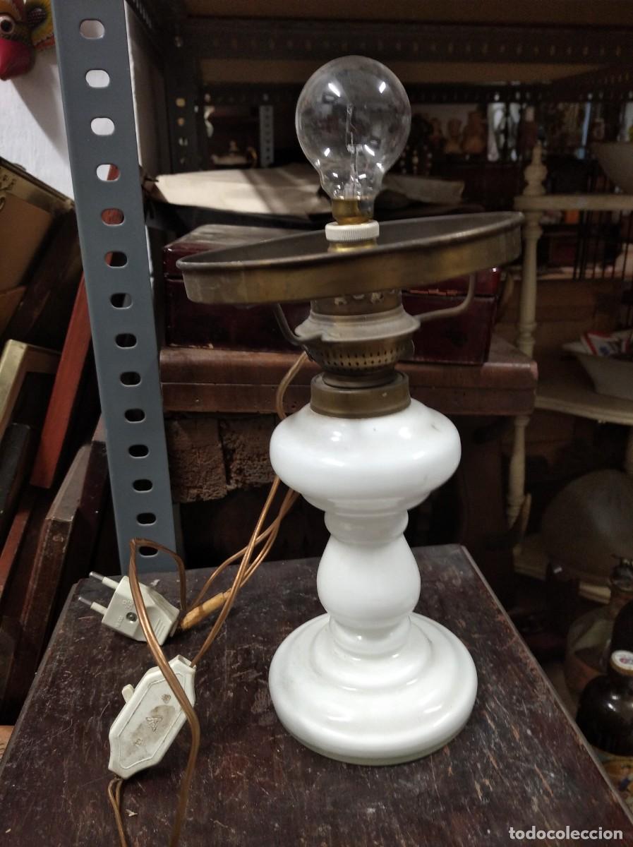 Antig&uuml;edades: ANTIGUO QUINQU&Eacute; DE OPALINA HECHO L&Aacute;MPARA - Foto 1