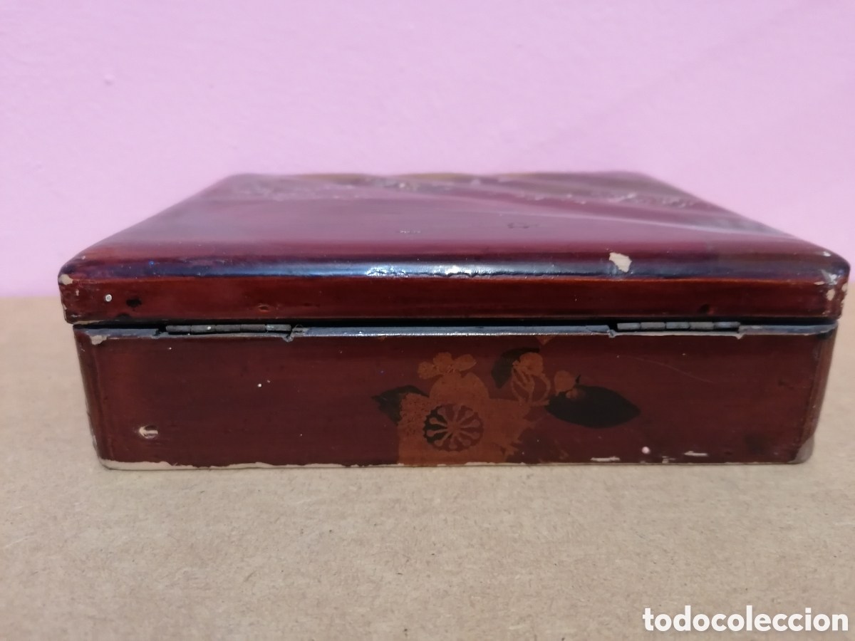Antig&uuml;edades: Caja de madera pintada a mano y lacada. - Foto 3