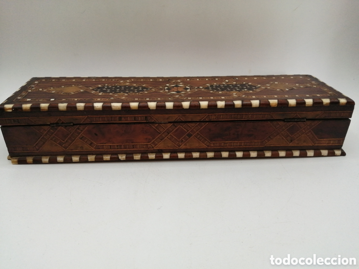 Antig&uuml;edades: Antigua caja rectangular. Taracea - Foto 6