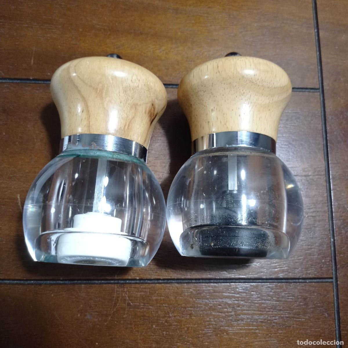 Antig&uuml;edades: Molinillo de Pimienta y Sal CRISTAL Y MADERA - Foto 2