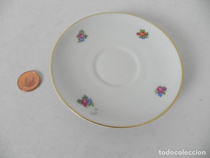 Antiquit&eacute;s: PLATITO SUELTO DE PORCELANA DE CHECOSLOVAQUIA (12 cm DE DIAMETRO)