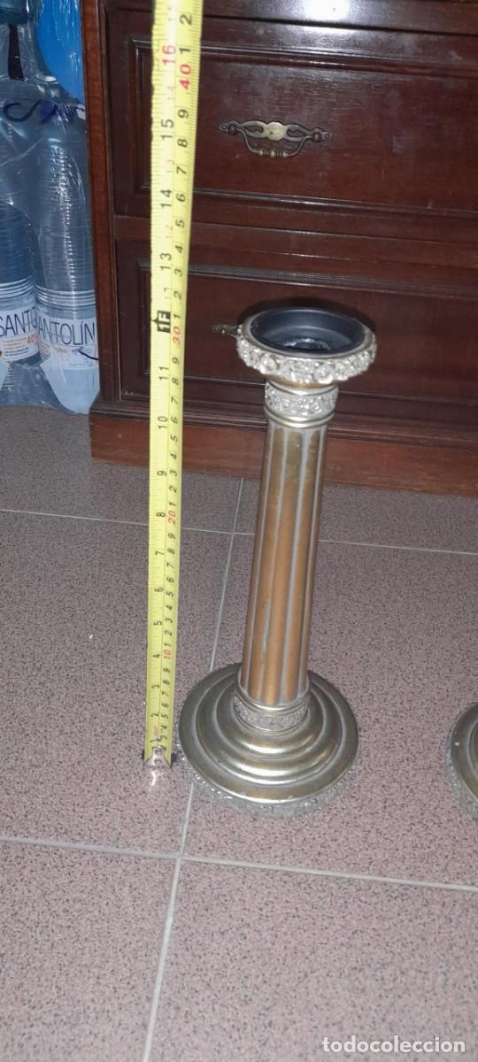Antig&uuml;edades: CANDELABROS DE RESINA - Foto 2