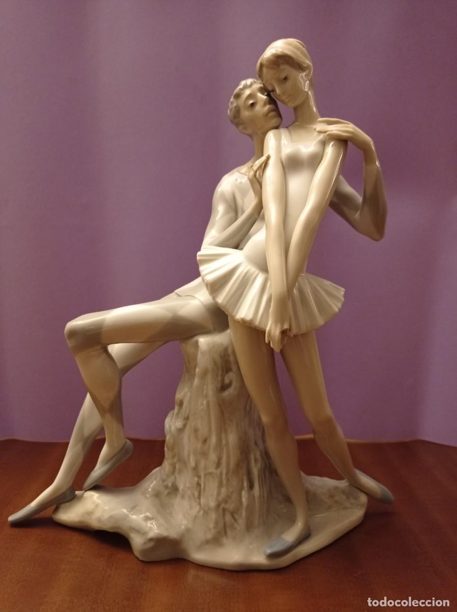 Antig&uuml;edades: Figura Idilio de Lladr&oacute; - Foto 2