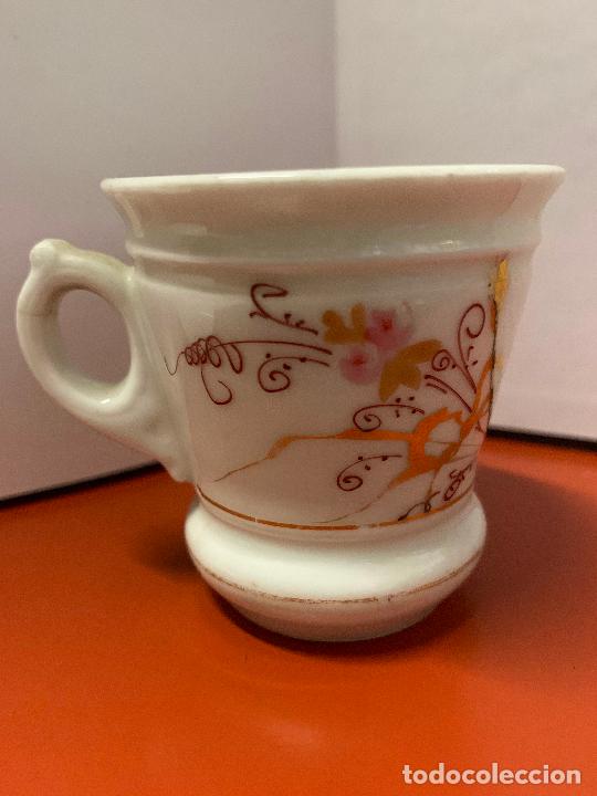 Oggetti Antichi: Antiguo pocillo s.XIX preciosa decoracion. 6,5cms altura x 6cm diametro