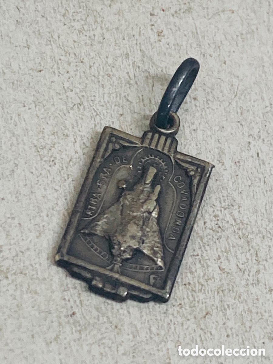 Antig&uuml;edades: Medalla de plata religiosa - Foto 1