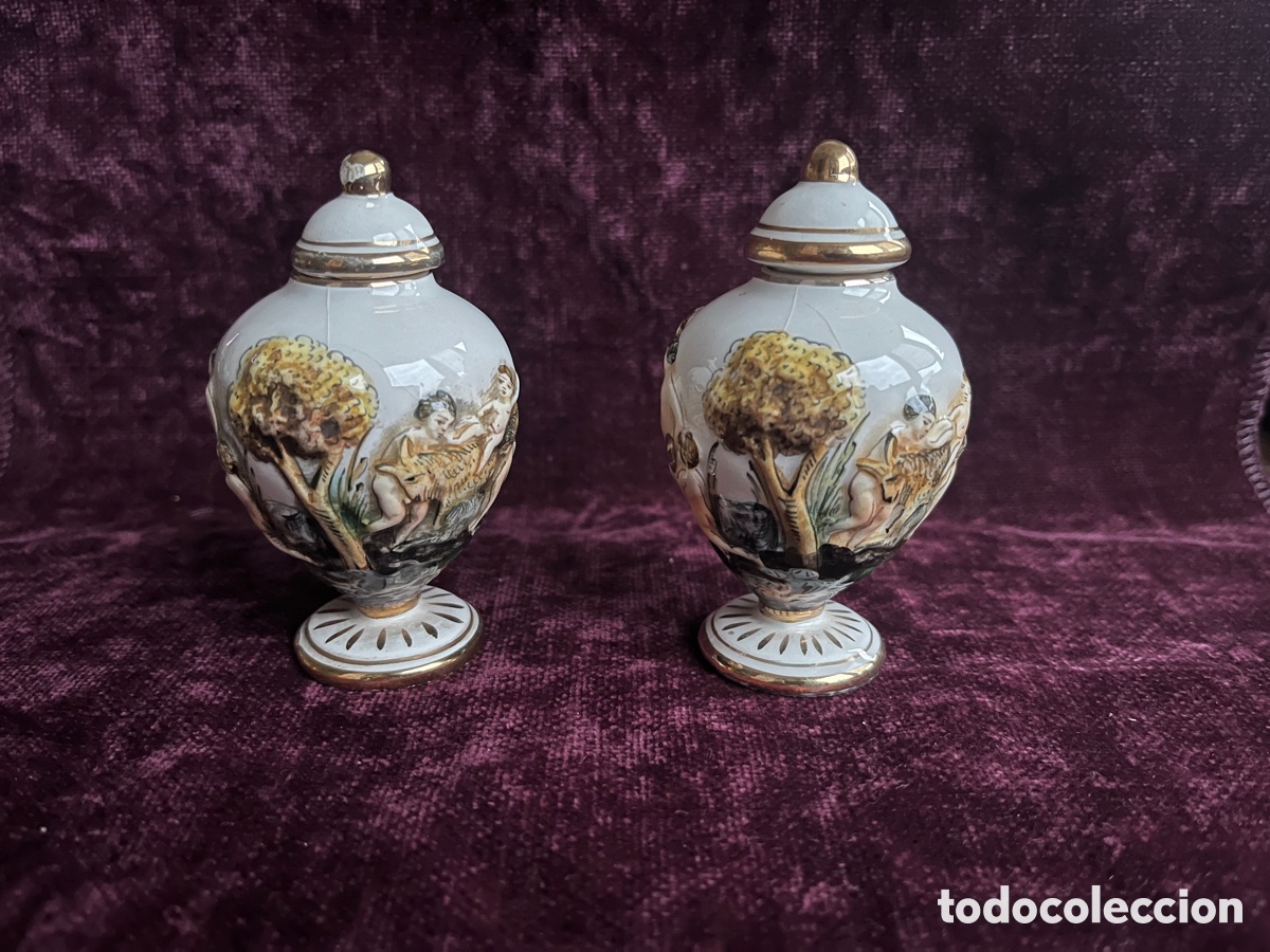 Antig&uuml;edades: Dos urnas, &aacute;nforas Capodimonte - Foto 1