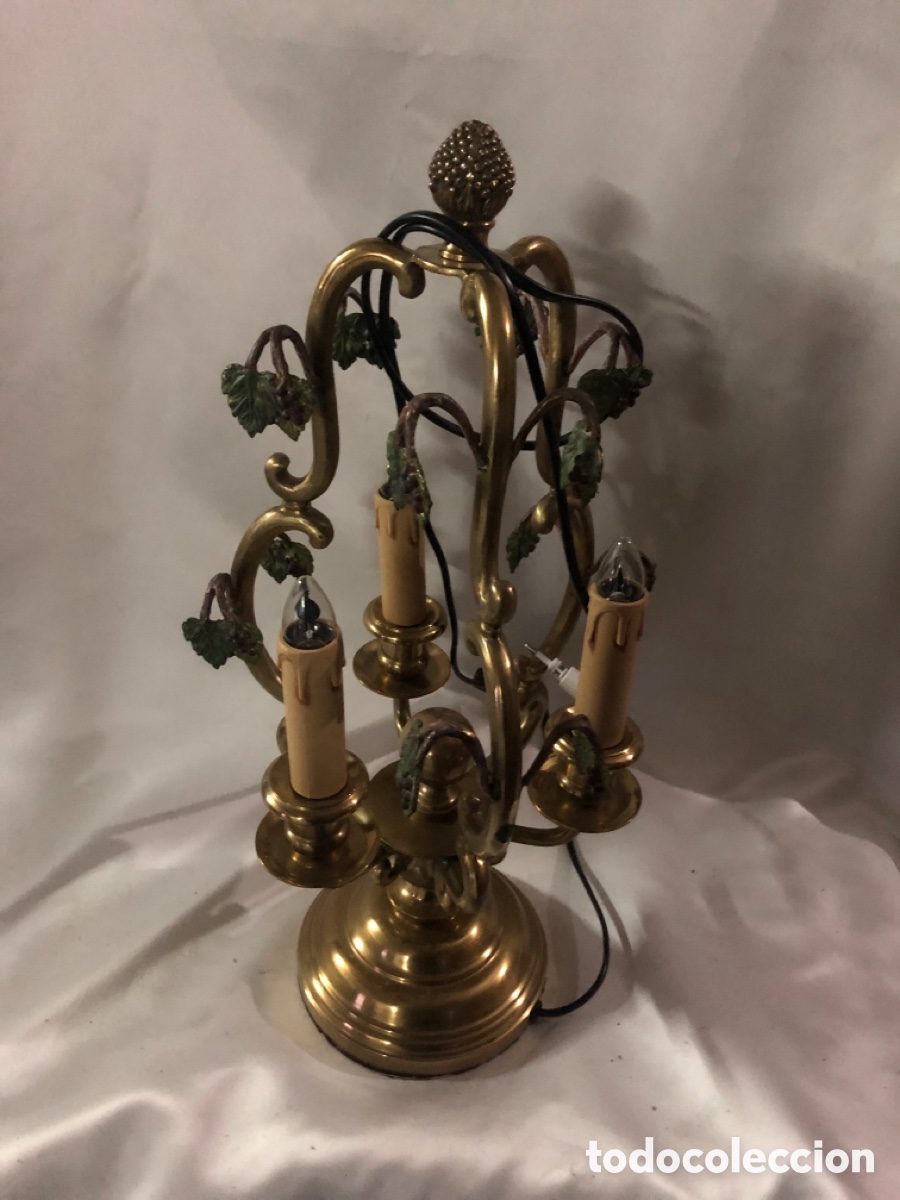 Antig&uuml;edades: CANDELABRO DE BRONCE DE 3 BRAZOS CON RACIMOS DE UVAS - Foto 1