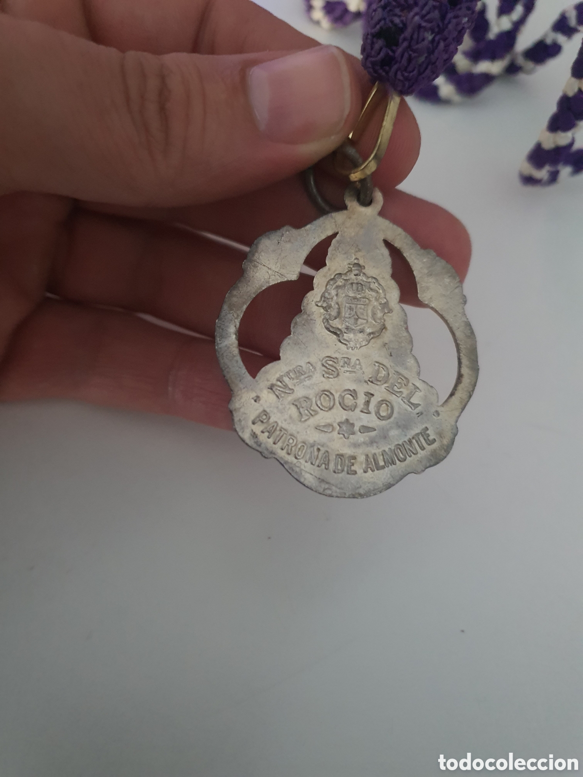 Antig&uuml;edades: medalla virgen del rocio - Foto 3
