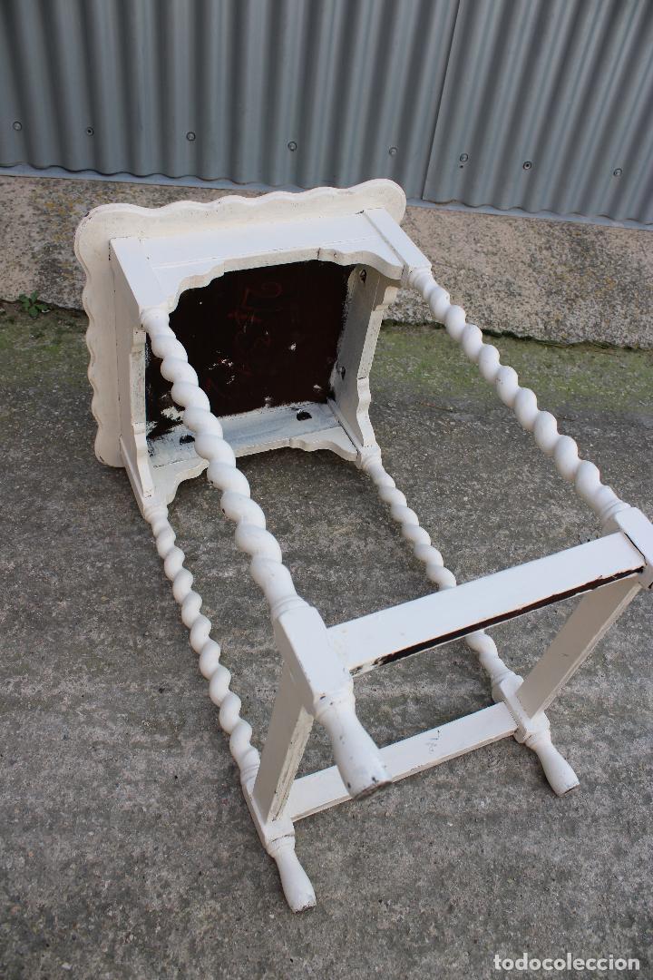 Antig&uuml;edades: mesa auxiliar de roble - Foto 5