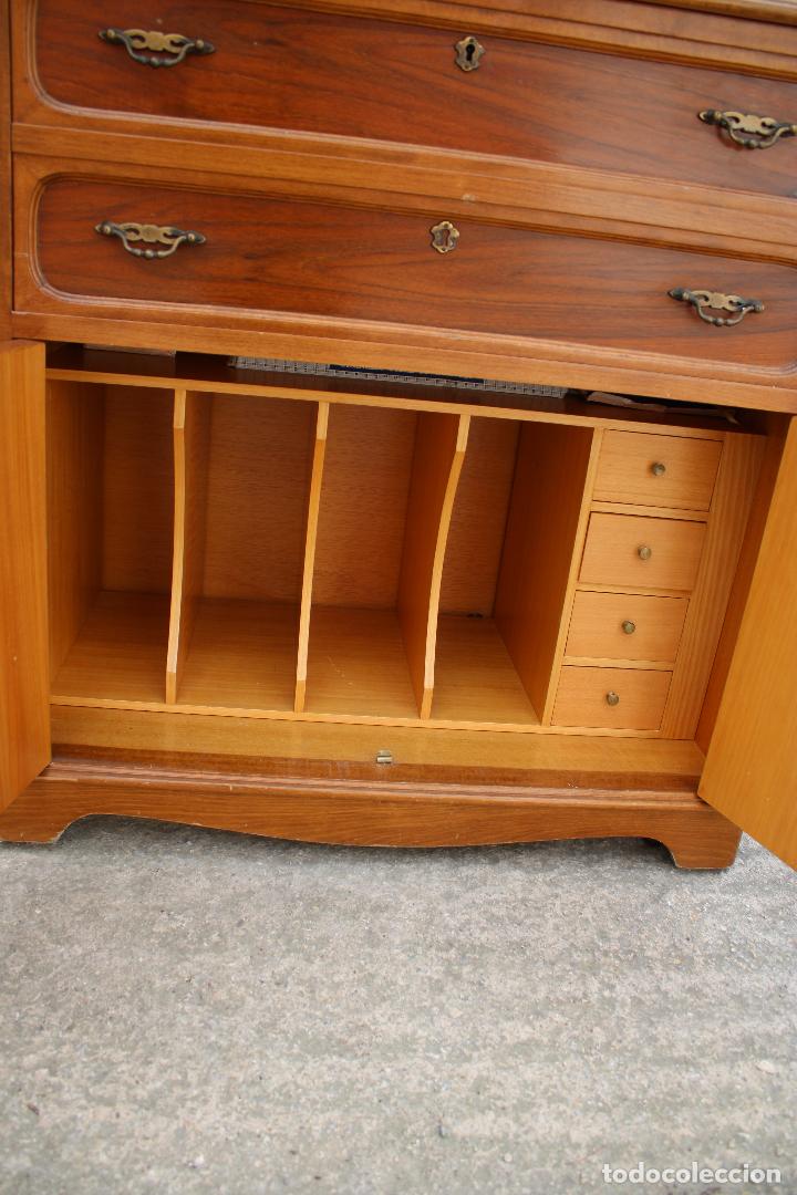 Antig&uuml;edades: mueble comoda cajonera musica - Foto 4