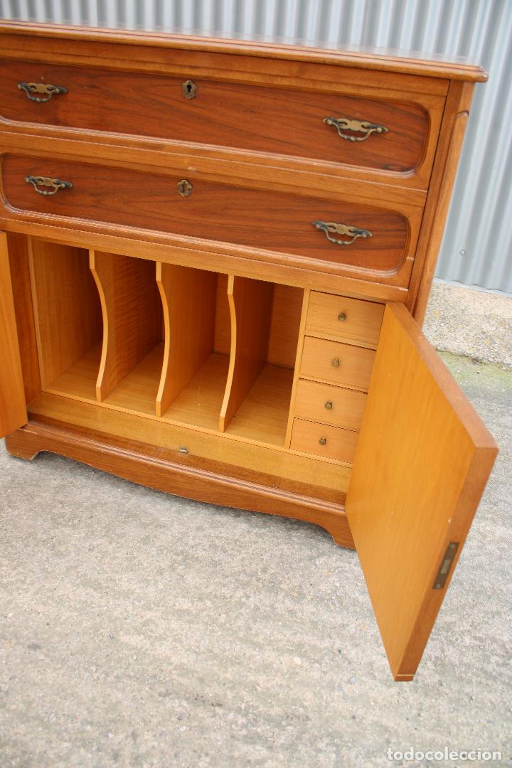 Antig&uuml;edades: mueble comoda cajonera musica - Foto 6