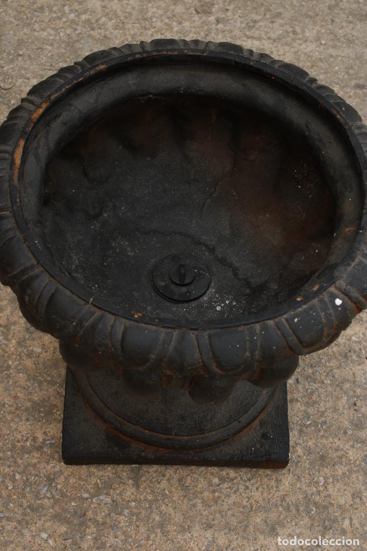 Antig&uuml;edades: copa jardin macetero - Foto 2